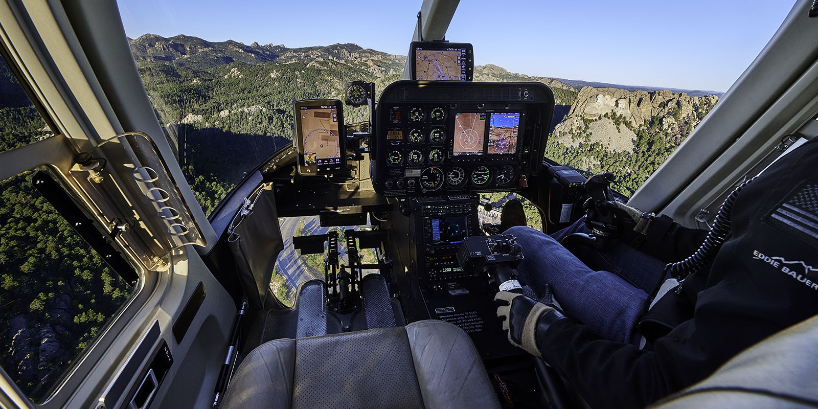 Helicopter flying near Mount Rushmore