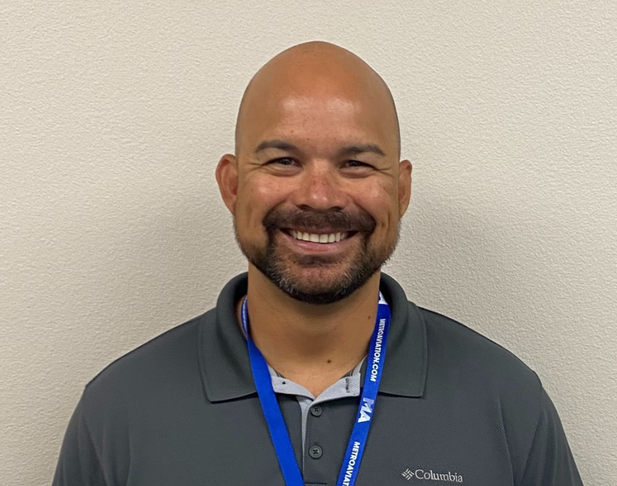 Metro Aviation names new manager at Louisiana facility